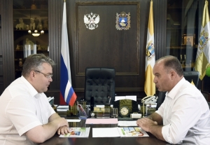 Губернатор Ставрополья обсудил с министром сельского хозяйства ход уборки