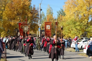 В Невинномысске в честь Покрова Пресвятой Богородицы провели Крестный ход