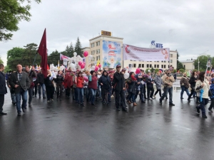 Ставропольпромстройбанк принял участие в праздничном шествии к 73-й годовщине Победы в Великой Отечественной войне
