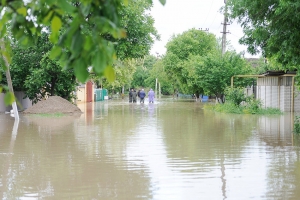 В зонах паводка на Ставрополье губернатор назначил дежурить своих замов