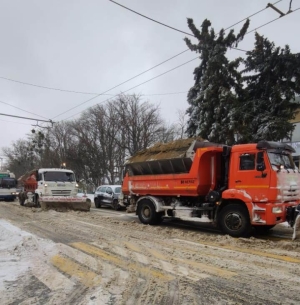 Из Ставрополя за неделю вывезли 14,5 тысячи тонн снега