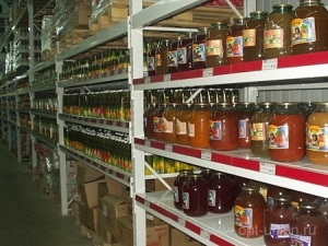 В Ставрополе сотрудники склада магазина украли продуктов на полмиллиона рублей