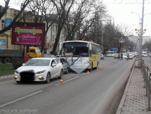 В Пятигорске три авто выстроились в «паровозик» из-за ДТП