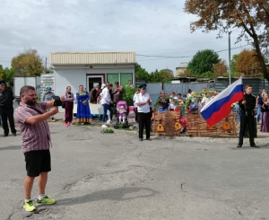Волонтёры и казаки Кисловодска собрали продукты для 25 нуждающихся семей
