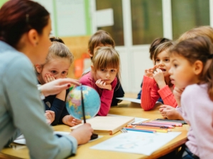 В школах Невинномысска приступили к работе советники по воспитанию