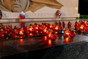 В Ставрополе зажгли сотни Свечей Памяти