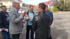 В Пятигорске объявили борьбу с незаконно установленными платежными терминалами и ларьками