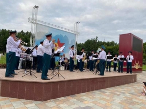 В Пятигорске выступают военные оркестры Росгвардии