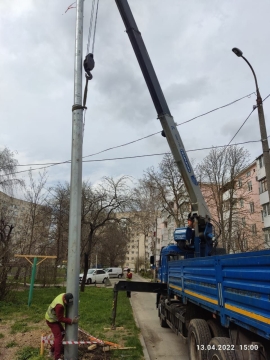 В Ставрополе на Ботанике строят новую линию уличного освещения