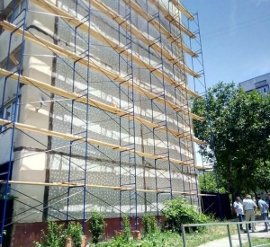 Пострадавшую от пожара многоэтажку в Железноводске отремонтируют к сентябрю