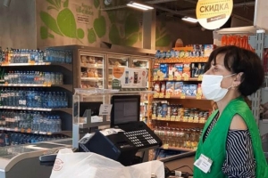 В магазины Пятигорска нагрянули с проверками масочного режима