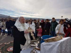 Из кранов в Ставрополе потекла святая вода