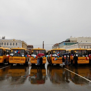 На Ставрополье 11 муниципалитетов получили более 20 школьных автобусов