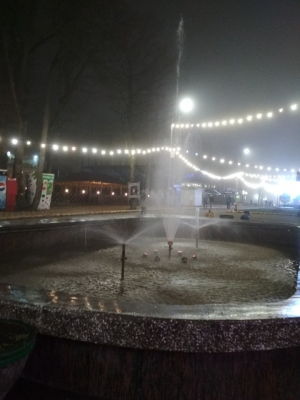 В Ставрополе фонтан заработал в разгар зимы