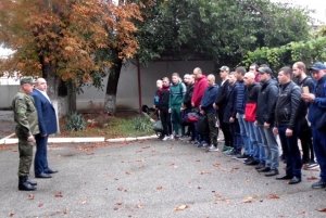 Первые добровольцы армейского мобилизационного резерва Невинномысска отправились на военные сборы