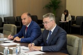В Москве прошла встреча главы Минсельхоза РФ с губернатором СК