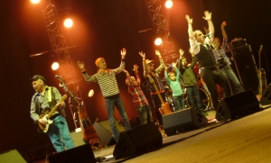 Музыканты «Чайф» в Ставрополе устроили всенародный свистопляс