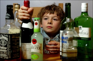 Парламентарии Кабардино-Балкарии выступили за ужесточение наказания за продажу алкоголя детям