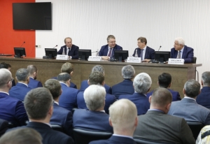 На Ставрополье вице-президенту «Лукойла» показали «Лукоморье» и «Ставролен»
