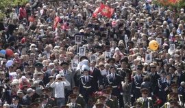 В Ставрополе в рядах «Бессмертного полка» промаршировали 12 тысяч человек