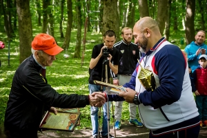 Турнир по бадминтону выиграл 80-летний житель Ставрополя