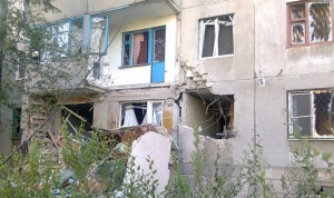 Разрушенный жилой дом в Первомайске