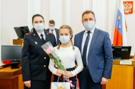 В Ставрополе вручили первые паспорта 14-летним горожанам