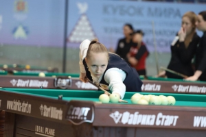﻿Бильярдистка из Ставрополя Алена Копнина завоевало серебро на Кубке мира