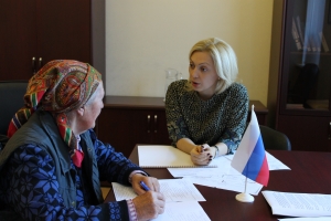 Депутат Госдумы Ольга Тимофеева провела личный прием граждан в Ставрополе