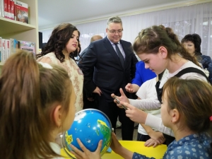 Губернатор Ставрополья принял участие в открытии районной детской библиотеки
