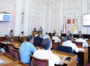 В Ставрополе обсудили проблемы национально-этнических отношений студентов
