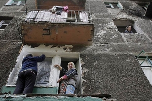 Киев затребует от России 350 миллиардов долларов за разрушения в Донбассе