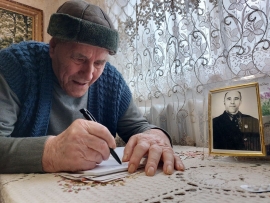 В Ессентуках 98-летний ветеран обратился к российским военнослужащим
