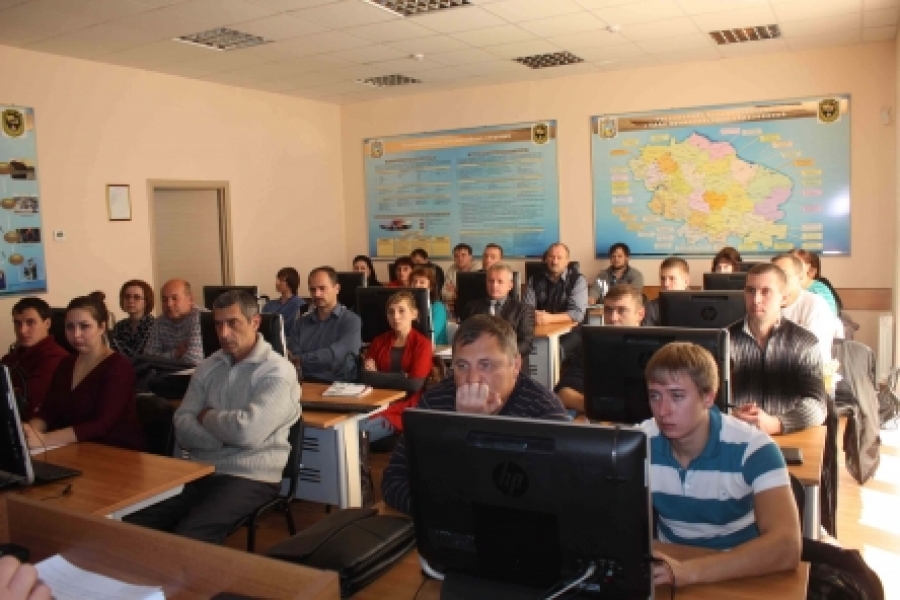 В Ставрополе обучили 30 новых районных сотрудников ЕДДС