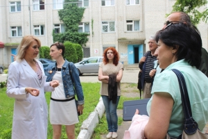 Американцы посетили английский кружок в клубе для пациентов психбольницы в Ставрополе