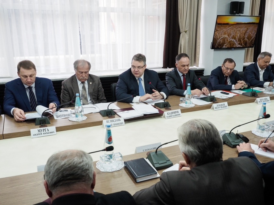 На Ставрополье созывали комиссию по урегулированию земельных споров