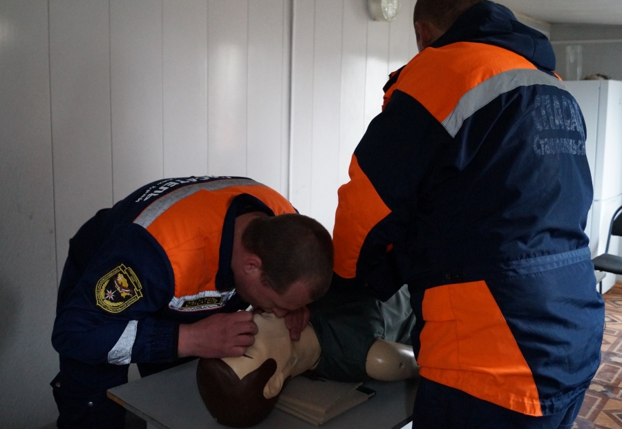 На Ставрополье спасатели оказали помощь мужчине весом в 200 кг