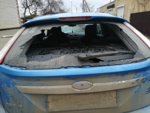 Мужчина в Невинномысске повредил авто знакомого из неприязни