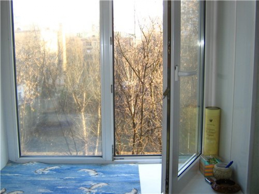 Инвалид по зрению выпал из окна в Кисловодске