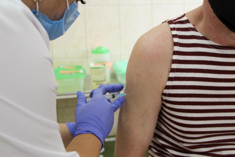 В Северо-Кавказском округе Росгвардии прошла вакцинация от коронавируса