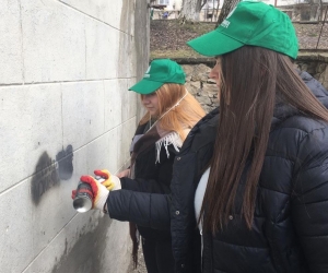 Волонтёры очистили улицы Железноводска от незаконной рекламы