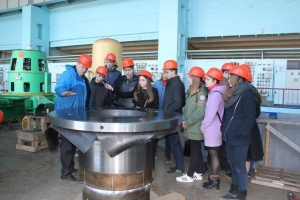 Каскад Кубанских ГЭС пригласил учащихся в Энергоклассы