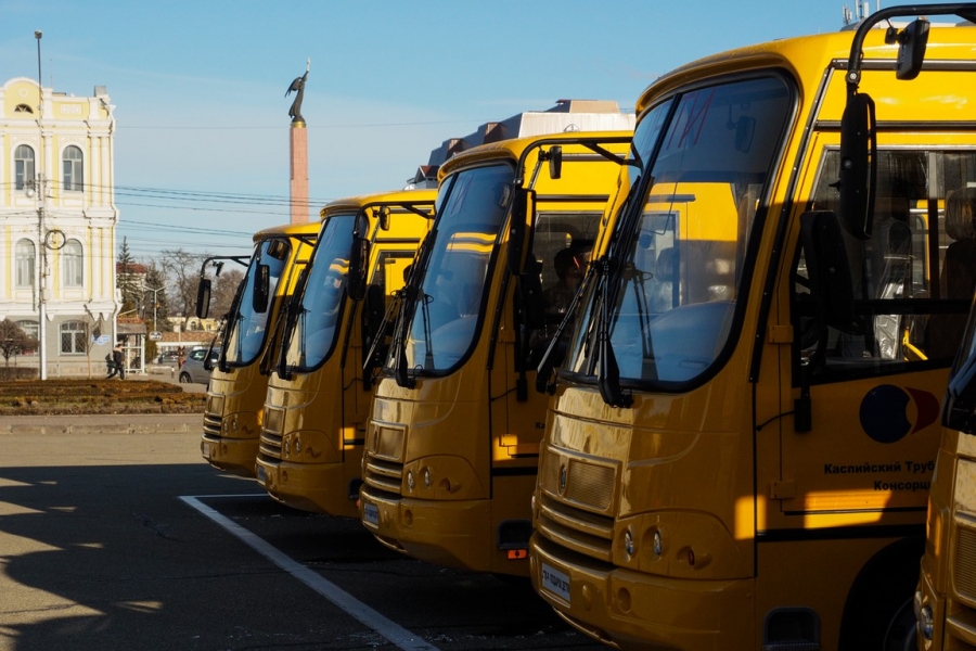 На Ставрополье в сельских школах появятся новенькие автобусы
