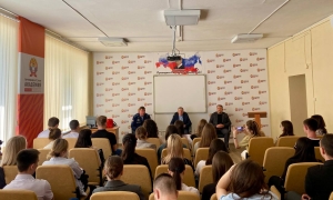 Студенты РАНХиГС в Ставрополе встретились с ветераном Кириллом Андриановым и общественником Алексеем Кулешовым