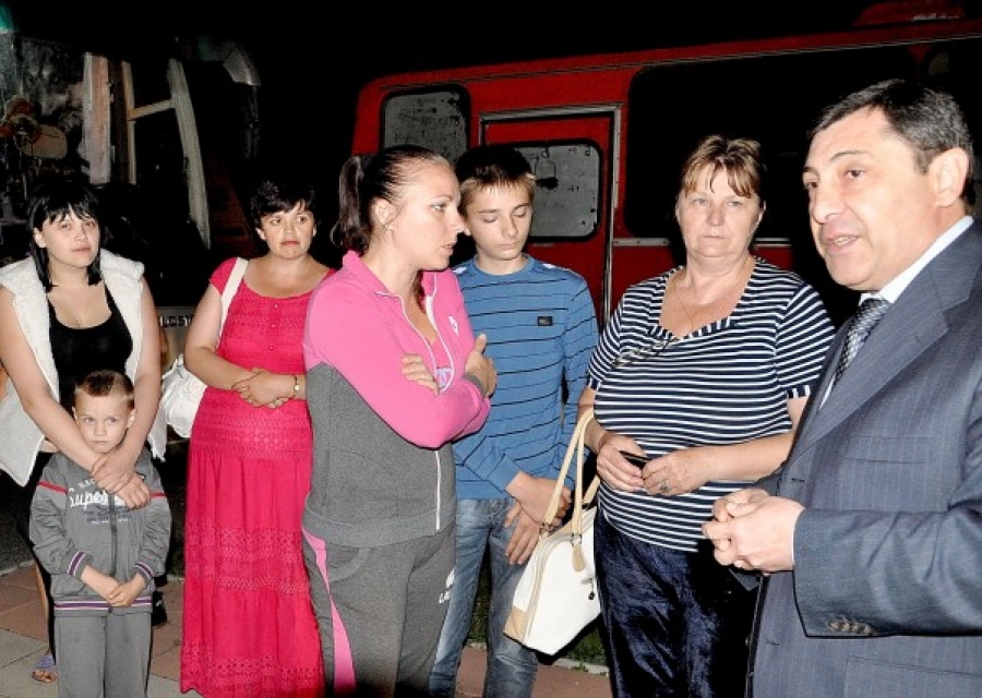 На границе КБР и Ставрополья ночью встретили два автобуса с беженцами из Луганска