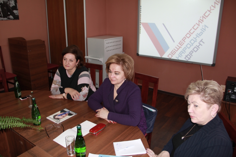 Активисты ОНФ на Ставрополье обсудили нагрузки на современного учителя