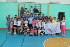 На Ставрополье активисты ОНФ устроили для школьников футбольный праздник