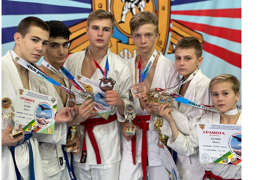 Ставропольские спортсмены завоевали 24 награды по дзюдо и рукопашному бою