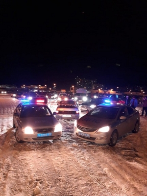 На Ставрополье автолюбители провели флешмоб в поддержку светящихся жилетов